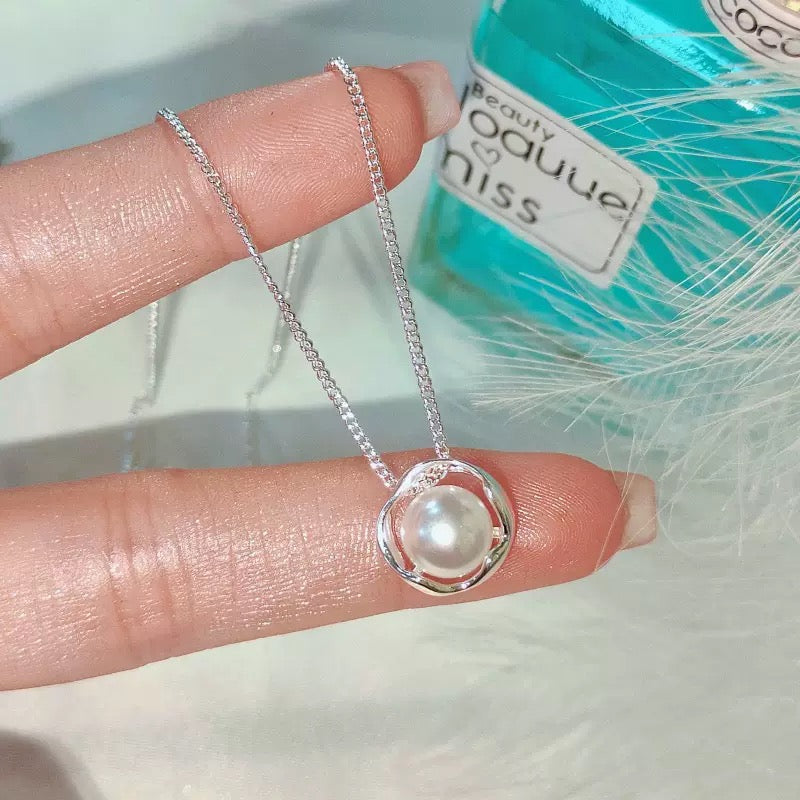 925 Snow Mountain Rose Bead Necklace for Girls Light Luxury Niche Ins Design Temperament Sweet High-end Clavicle Chain Trend