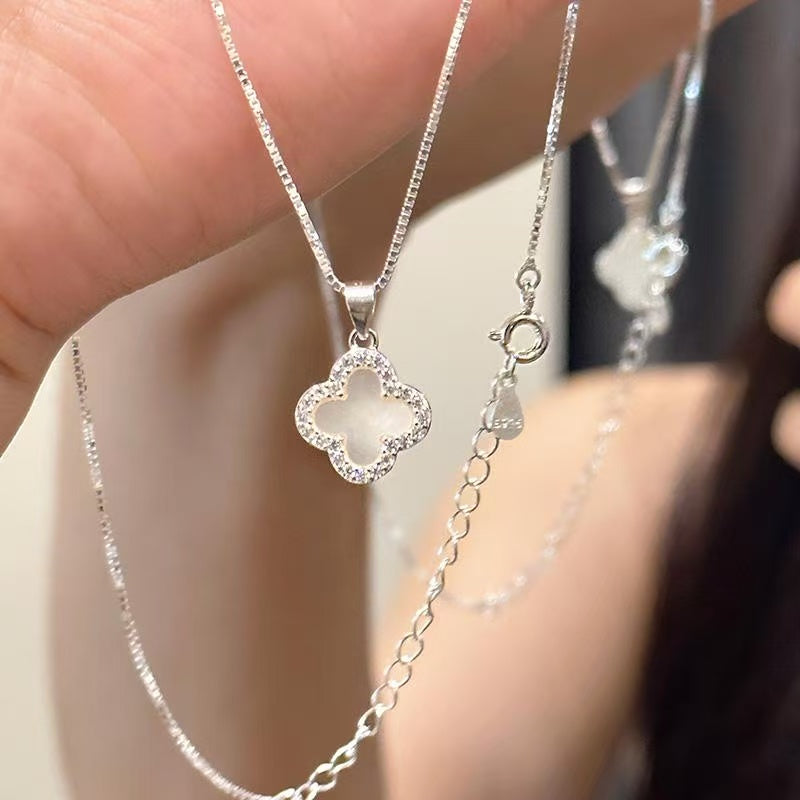 925 silver four-leaf clover silver necklace  new hot style light luxury small life day gift exquisite